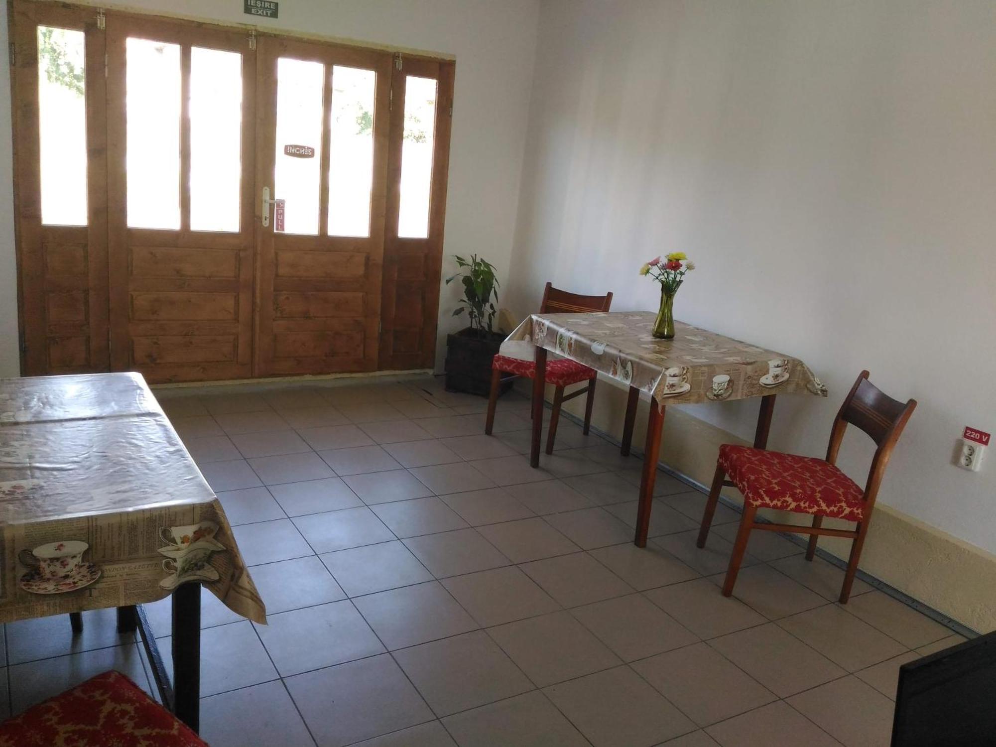 Edelweiss Guesthouse, Glamping And Camping Suhaia Kültér fotó